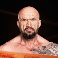 TOMASZ OŚWIECIŃSKI